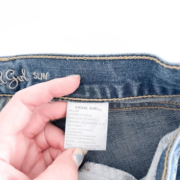 Cruel Girl Slim Straight Leg Denim Jeans Mid Rise Blue Wash Size 11 - Picture 6 of 13